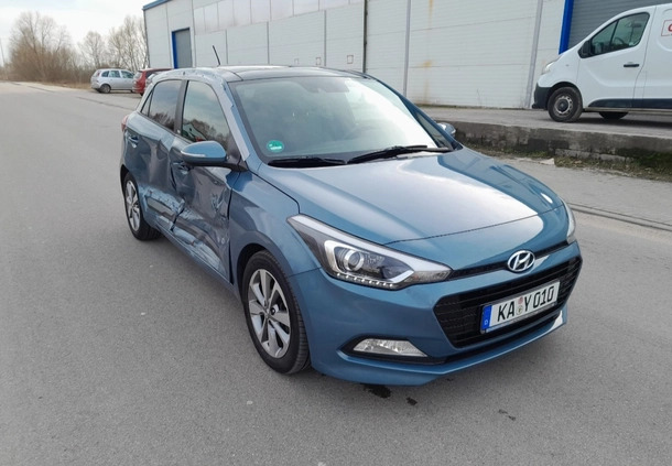 Hyundai i20 cena 29900 przebieg: 134371, rok produkcji 2016 z Świdnik małe 56